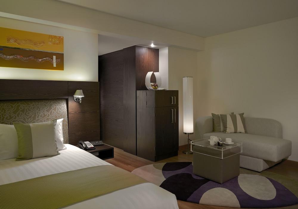 Nh Bangkok Asoke Hotel Exterior foto