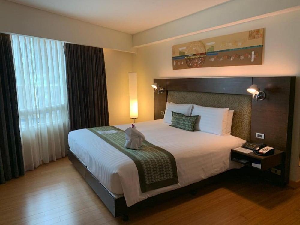 Nh Bangkok Asoke Hotel Exterior foto