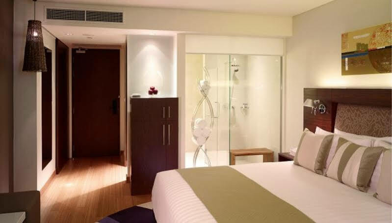 Nh Bangkok Asoke Hotel Exterior foto